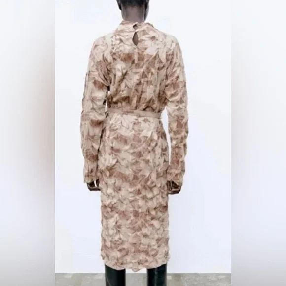 Zara Jacquard Midi Tie Waist Crinkle Detail Dress Brown Full sleeves high neck M - Picture 3 of 17